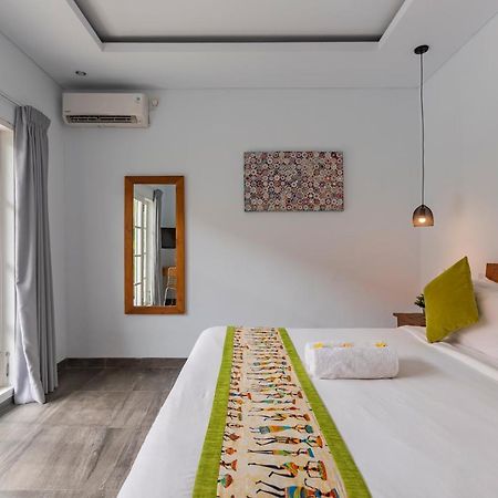 הוילה Casa Nisa Seminyak מראה חיצוני תמונה