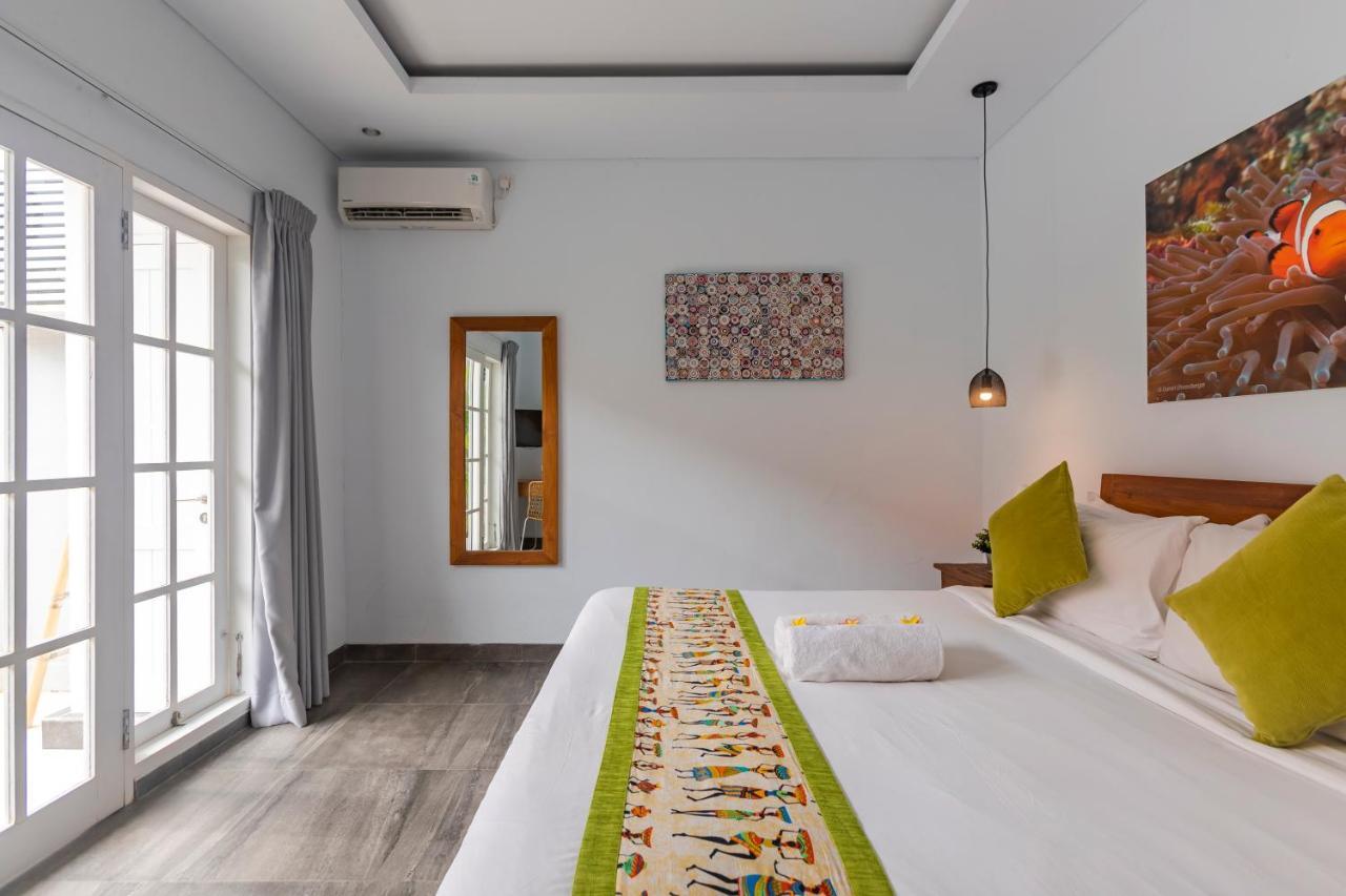 הוילה Casa Nisa Seminyak מראה חיצוני תמונה